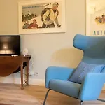 2 Bedroom Apartment In Stockbridge
