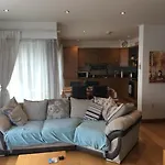 Beautiful Portrush Apartment In Prime Location