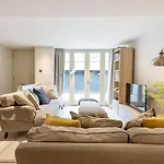 Northumberland Place - Gorgeous 3 Bed Mews House In Central Edinburgh