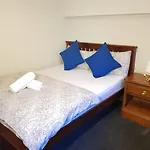 The Cumberland Townhouse Apartment