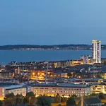 Liberty View Apartment - Swansea