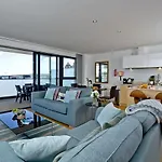 3 Pearl