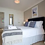 17 Waters Edge
