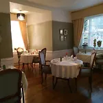 Alcombe House Hotel