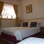 Camelot Hotel - Couples Only
