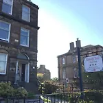 Edinburgh Travel Guest House