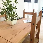 2 Bedroom Apartment Liverpool Hosted By Seren Property