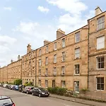 Livingstone Place Apartment