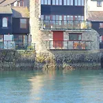 Tobys Quay
