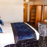 Clarion Collection Hotel Belfast Loughshore