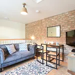 Thimble Cottage, St Ives, Cornwall - One Bed Cottage