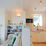 4 St Michaels House
