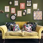 Dot Cottage
