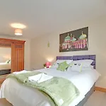 Brighton Getaways - Pebble Mews