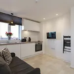 Dale House - Wanderlust Retreats
