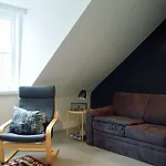 1 Bedroom Flat In Edinburgh