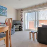 4 Bay View Court