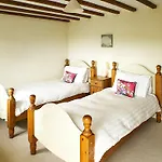 Family Friendly Modern Barn Convention In Cornwall With Spectacular Co