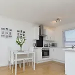 Edinburgh Seaside Apartment