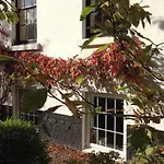 Mayfield Road Apartment
