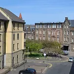 Gilmours Entry Edinburgh Luxury Apartment