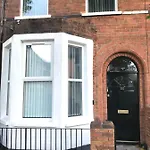 Castleton Townhouse