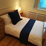 Bright And Airy, 1 Bedroom, Ground Floor Apartment, Uplands, Swansea
