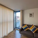 Flat 3, Hamilton House