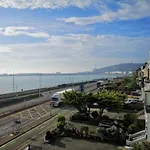 Whole Flat Next To Dover Port With Parking