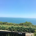 Cliff Top Apartment 3 Bedroom