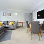 Beautiful Apartment Near Bournemouth, Poole & Sandbanks