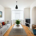 Harbour Retreat