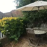 Sea Breeze Garden Cottage