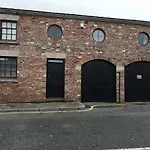 101 Roscoe Street