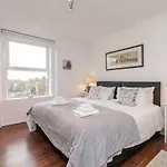 No1 Uninterrupted Sea View