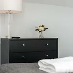 Huge Luxurious Georgian Apartment -Sleeps 14