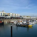 Mariners Quay