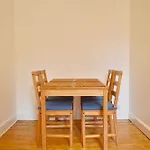 One Bedroom Flat With Box Room In Edinburgh