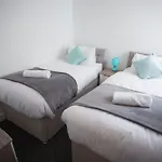 Celebrity Apartments Brighton Powis