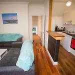 Celebrity Apartments Brighton Queens