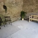 Borough Farm House Shepherds Hut