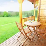 Sam'S Cabin