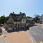 Seymour Mews