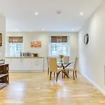 The Gloucester Lane Residence