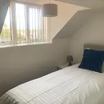 Blueberry Suite Sasco Apartments