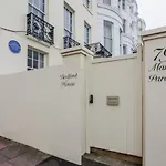 Sea-Facing Art Deco Apartment