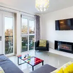 Ultra Urban Belfast Corporate Apartments