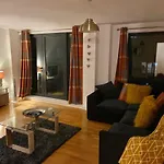 Air Host And Clean - Manhattan Place With Free Underground Secure Parking