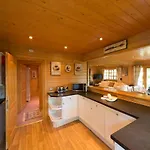 Pine Log Cabin