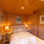 Pine Log Cabin